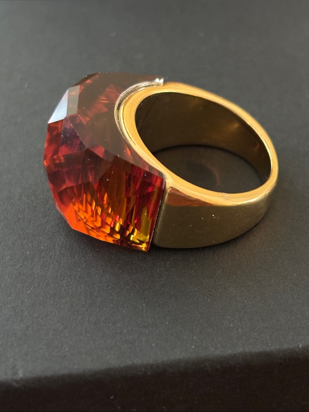 Faceted Amber-Brown Statement Ring in Gold-Tone Band size 10 - Picture 2 of 6